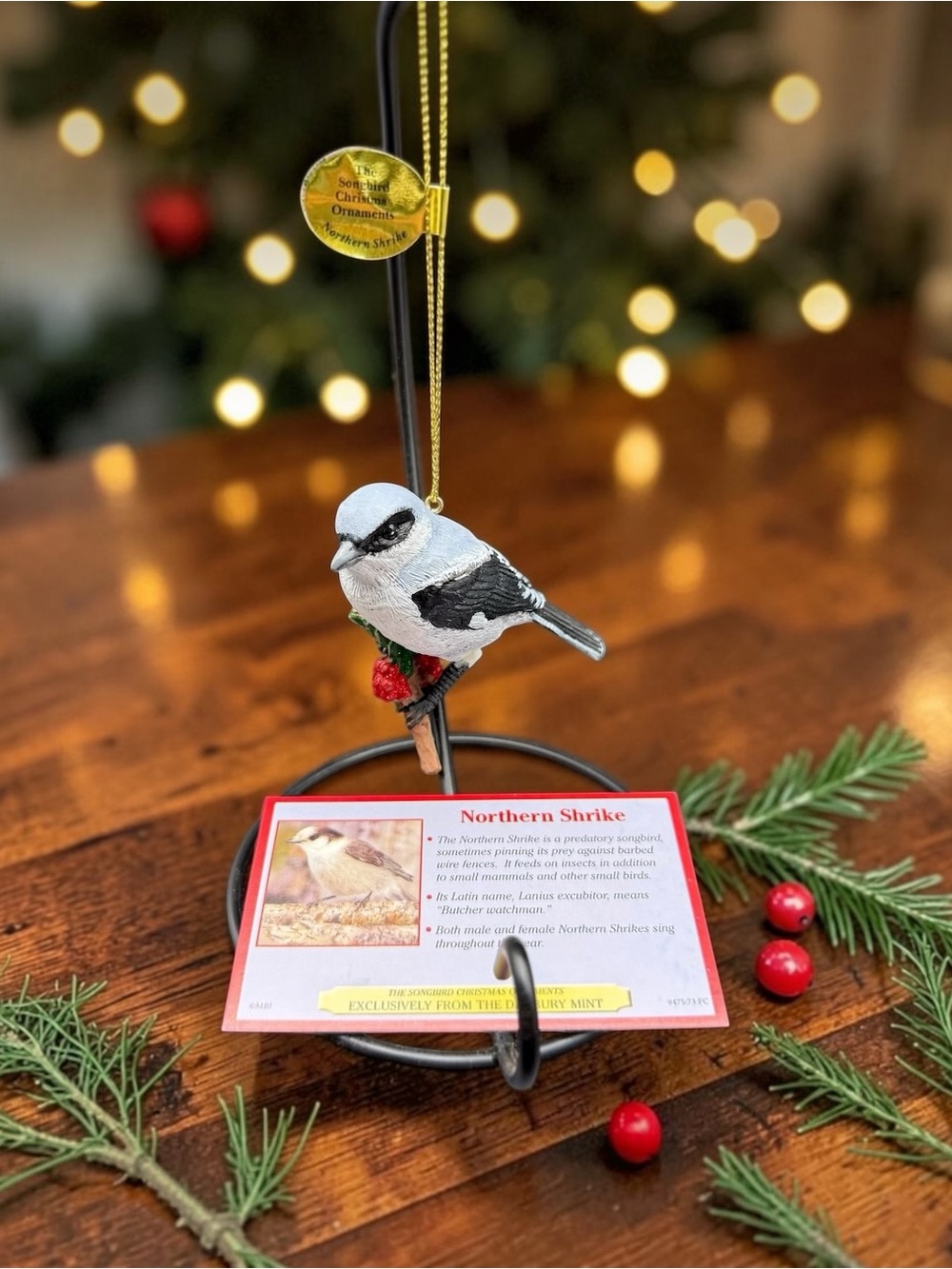 Danbury Mint NORTHERN SHRIKE Songbird Christmas Collection Bird Ornament As Is